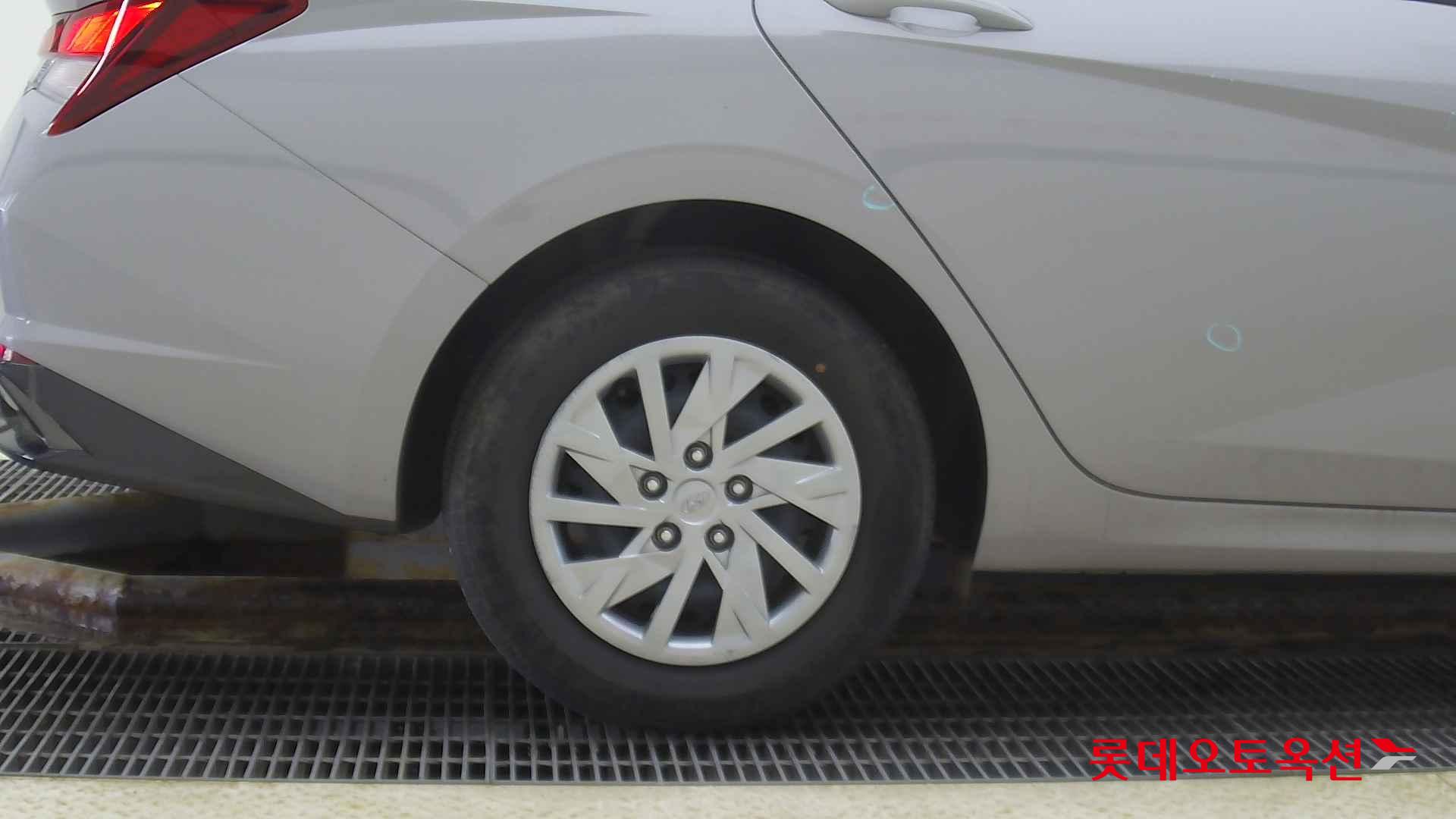 Hyundai Avante id 2698350 из Кореи 24