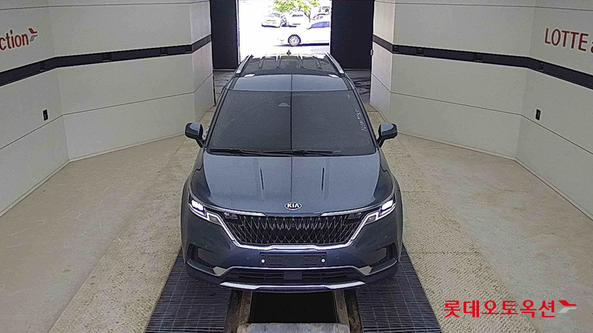 Kia Carnival id 2698441 из Кореи 8