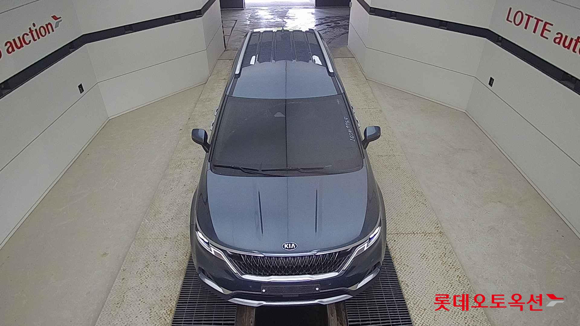 Kia Carnival id 2698441 из Кореи 25