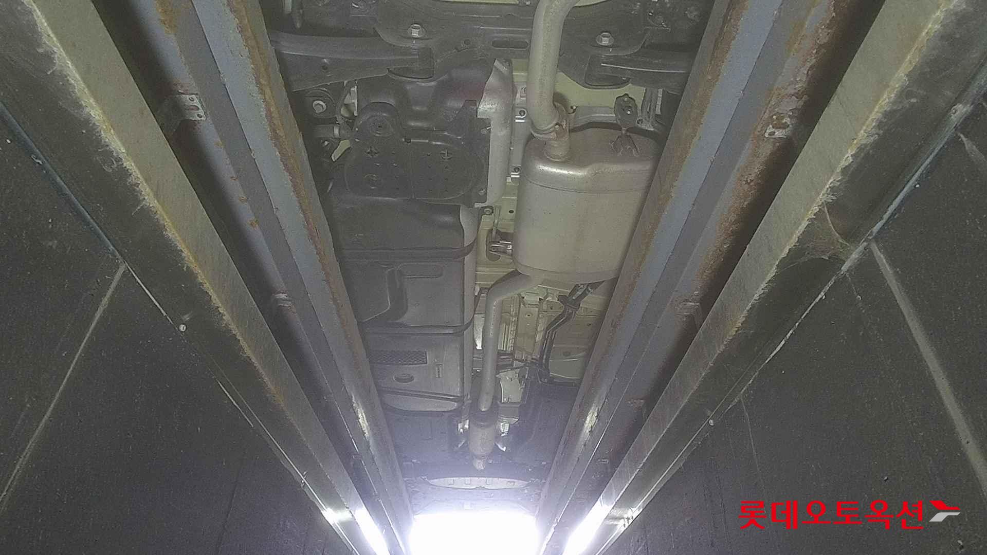 Kia Carnival id 2698441 из Кореи 27