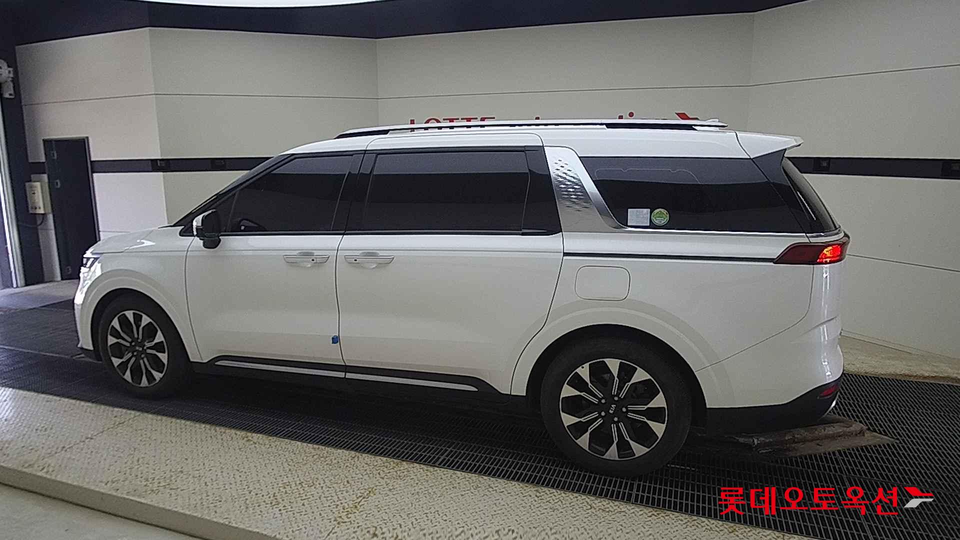 Kia Carnival Limousine id 2704062 из Кореи 11