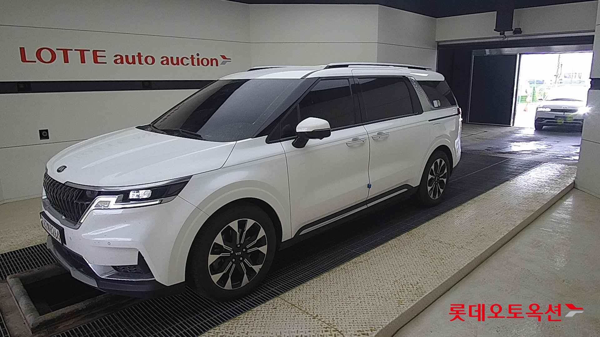 Kia Carnival Limousine id 2704062 из Кореи 13