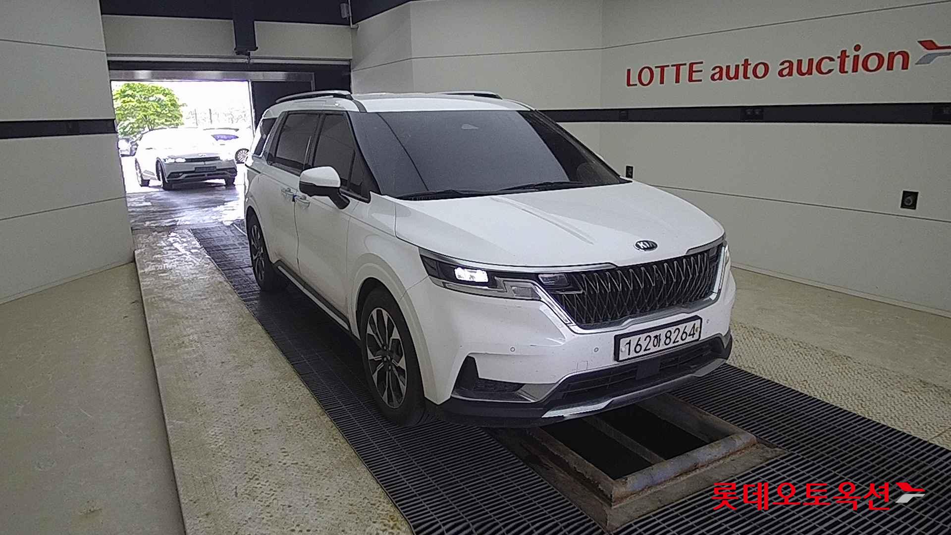 Kia Carnival Limousine id 2704062 из Кореи 15