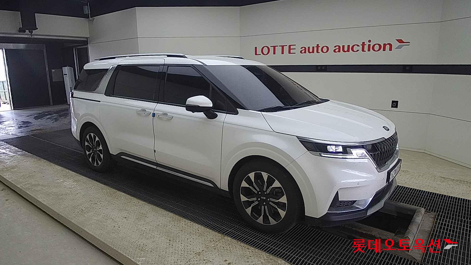 Kia Carnival Limousine id 2704062 из Кореи 16