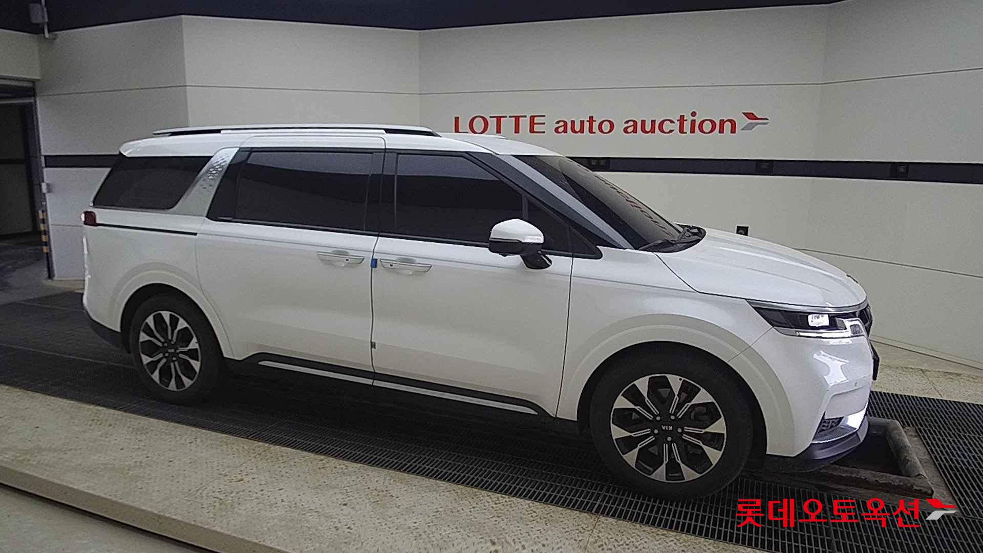 Kia Carnival Limousine id 2704062 из Кореи 17