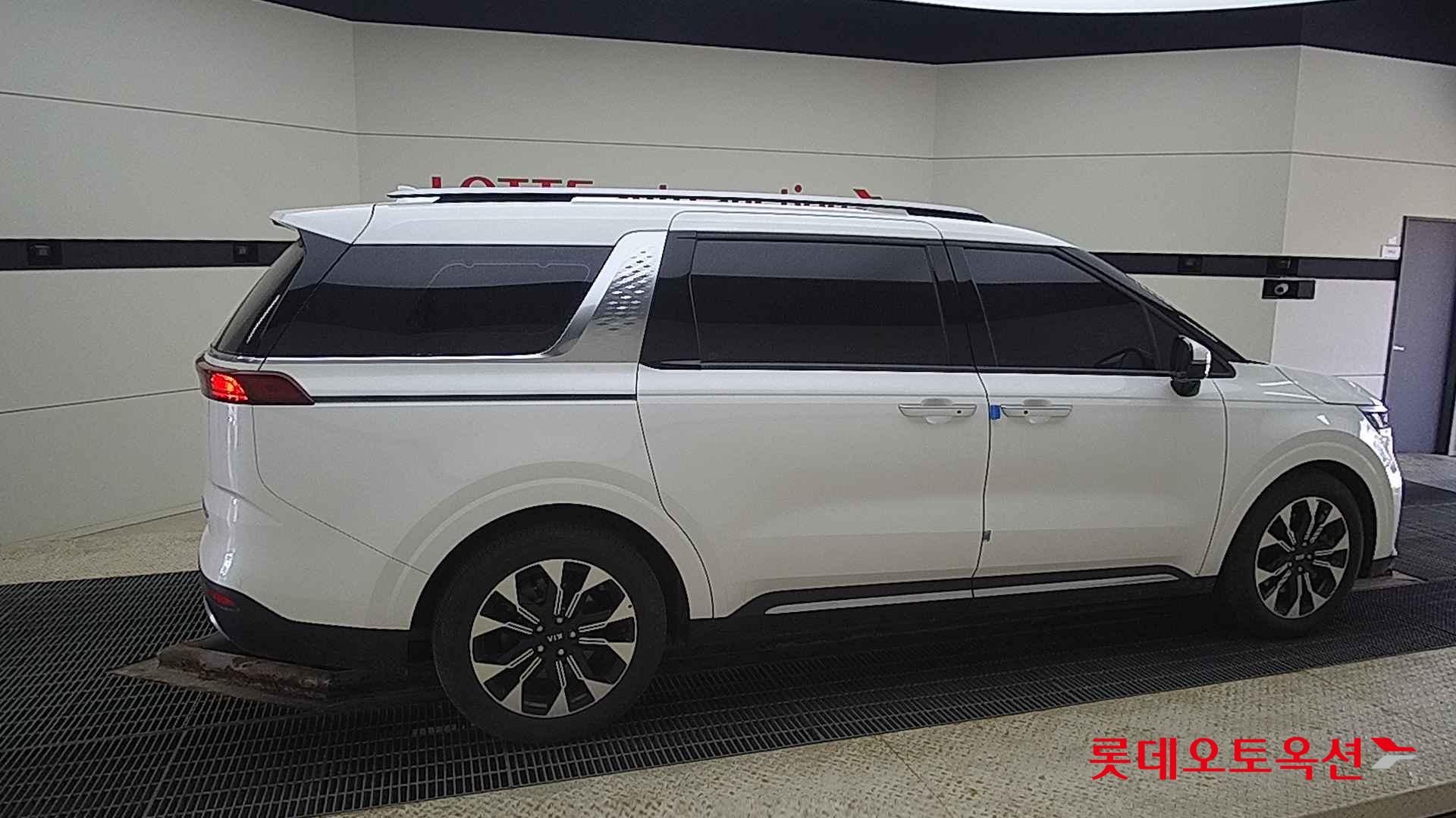 Kia Carnival Limousine id 2704062 из Кореи 18