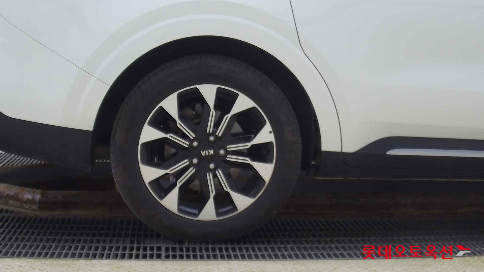 Kia Carnival Limousine id 2704062 из Кореи 24