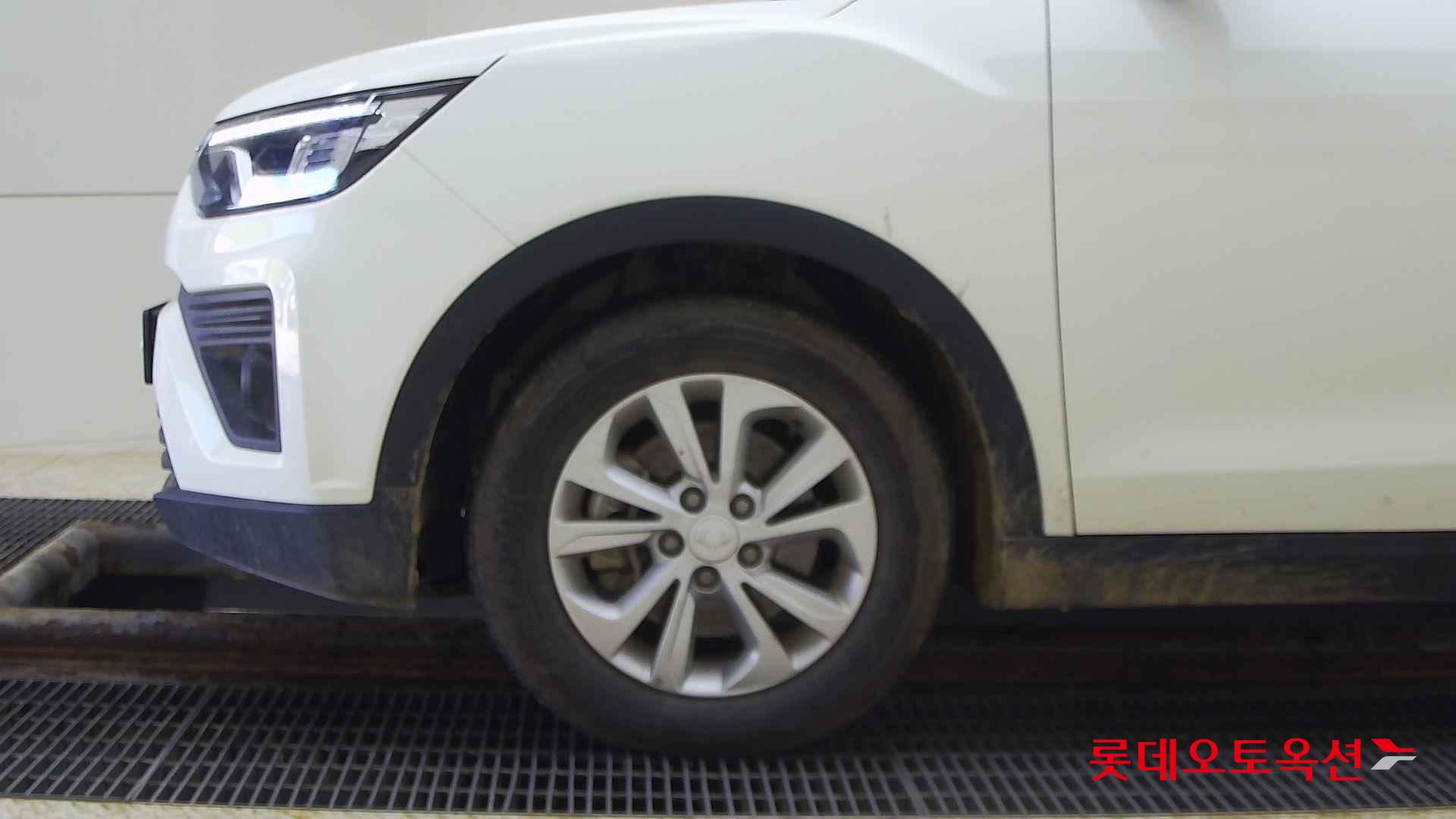 SsangYong Tivoli id 2698281 из Кореи 21