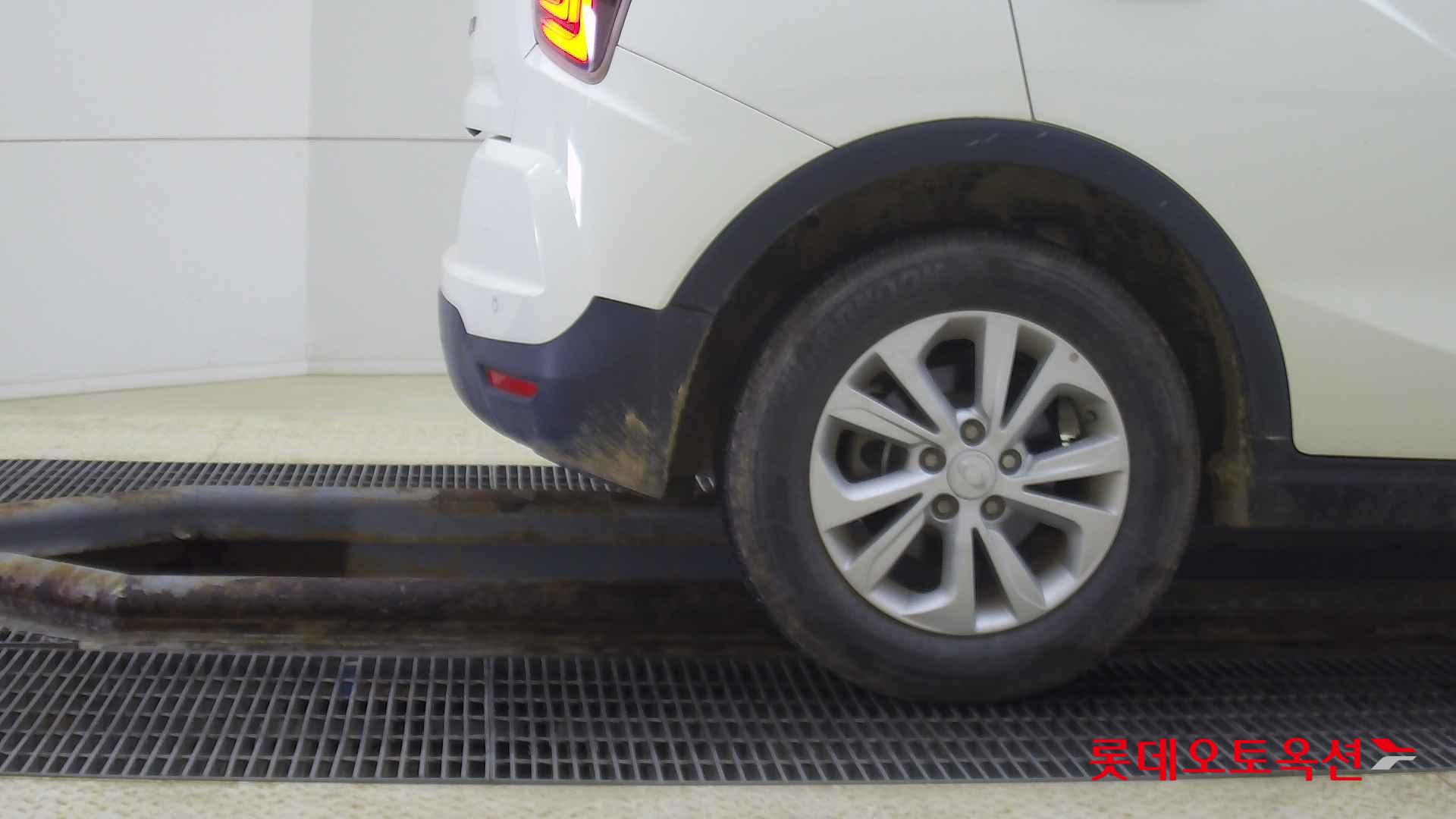 SsangYong Tivoli id 2698281 из Кореи 24