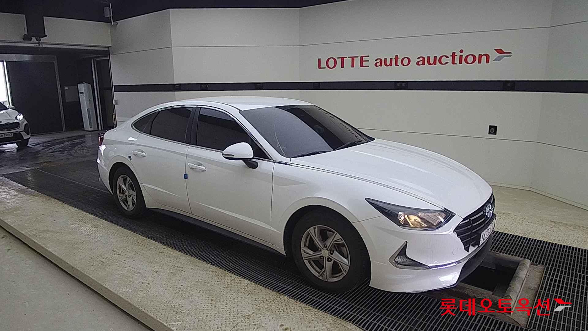 Hyundai Sonata id 2703980 из Кореи 16