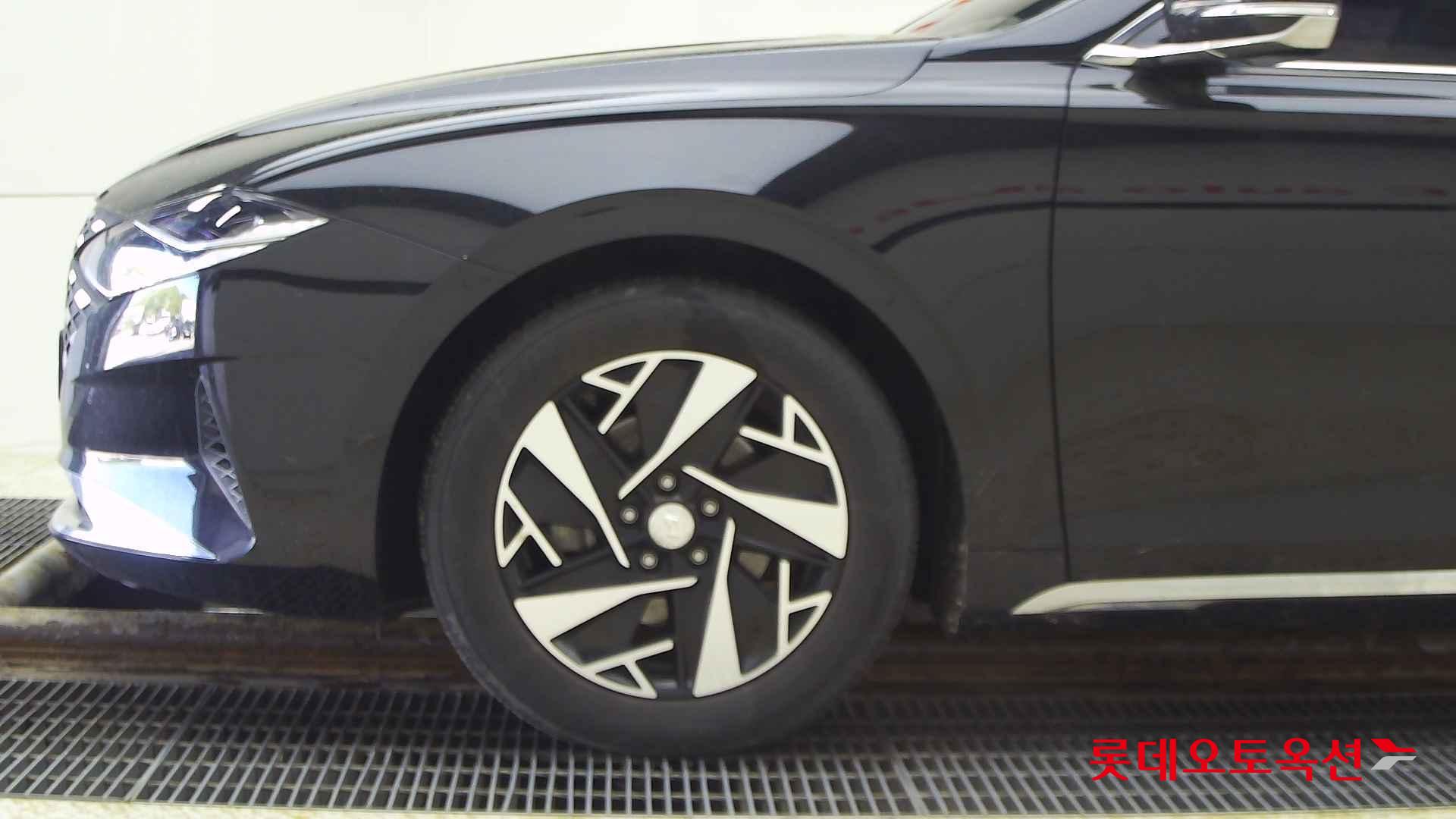 Hyundai Grandeur Hybrid id 2698349 из Кореи 21