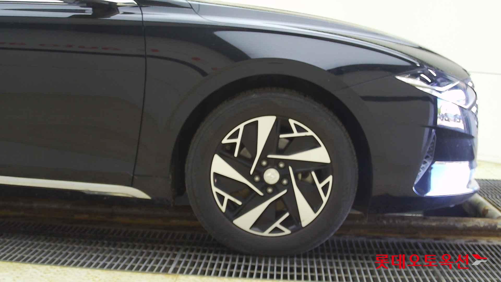 Hyundai Grandeur Hybrid id 2698349 из Кореи 23