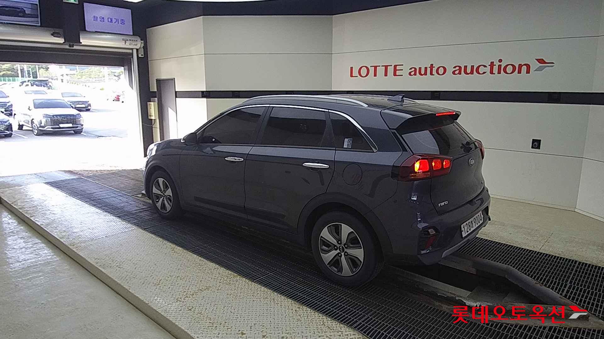 Kia Niro Hybrid id 2698434 из Кореи 10