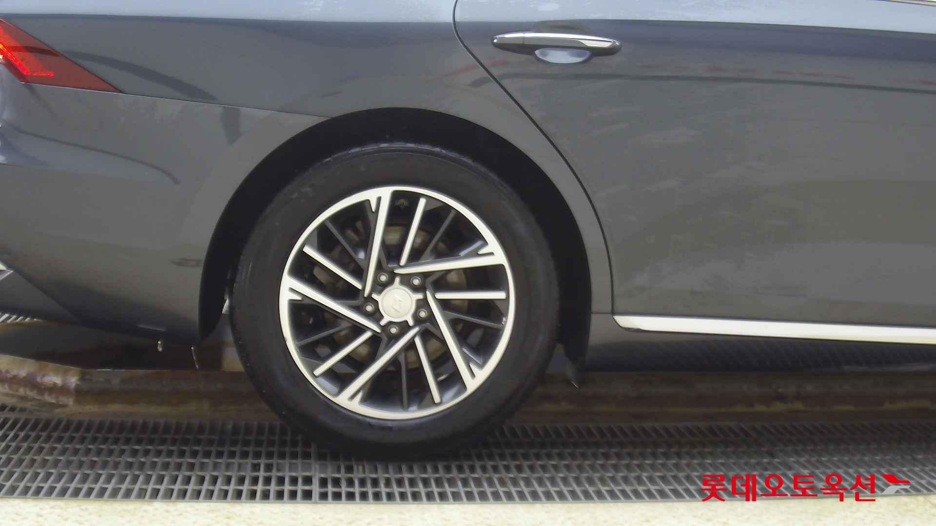 Hyundai Grandeur id 2703983 из Кореи 24