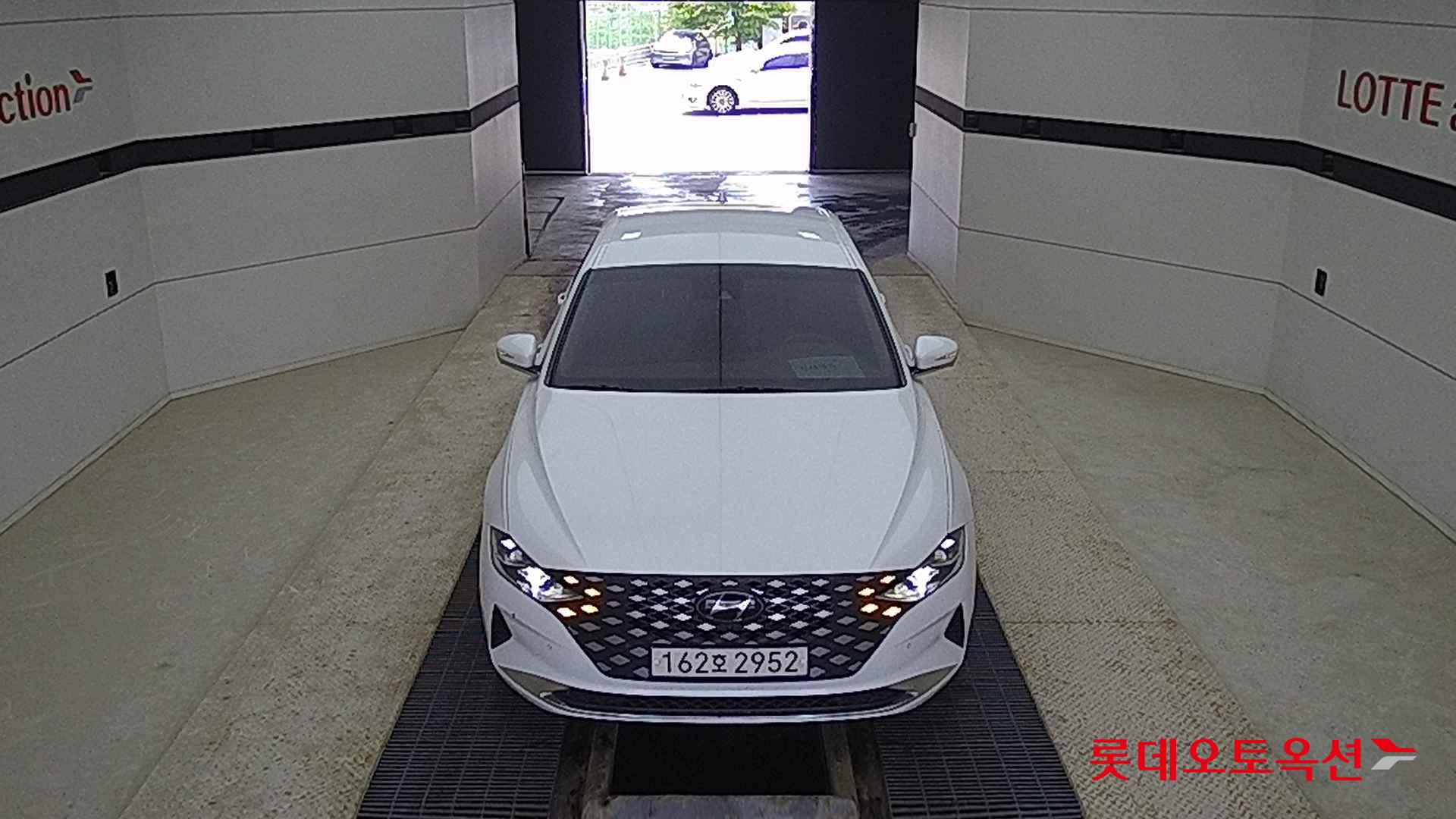 Hyundai Grandeur Hybrid id 2704029 из Кореи 8
