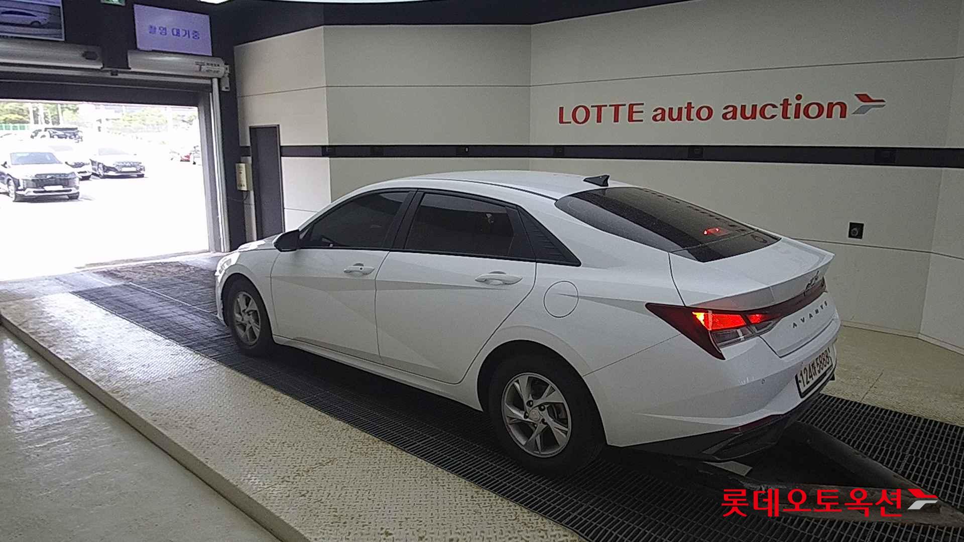 Hyundai Avante id 2703973 из Кореи 10