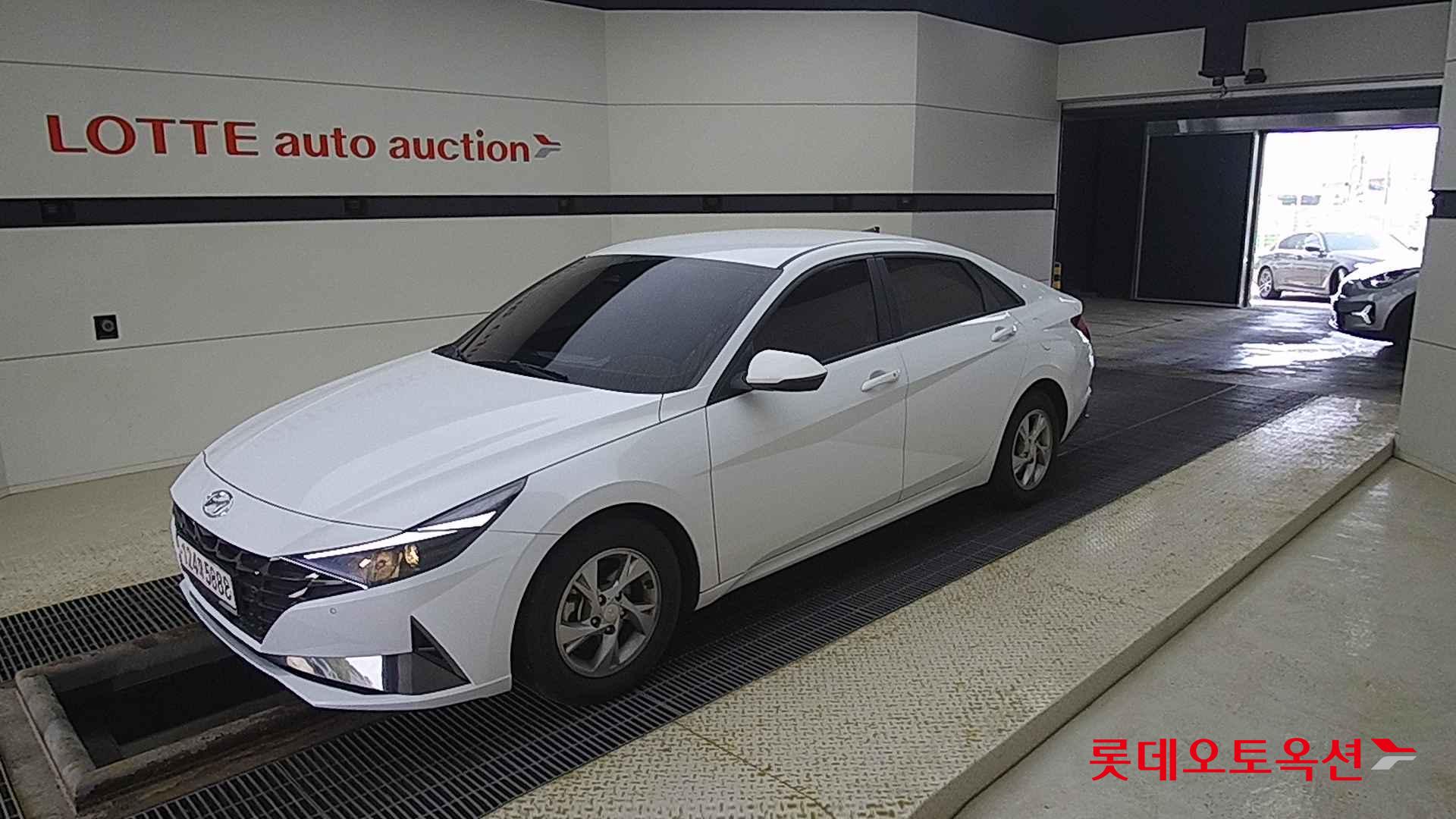 Hyundai Avante id 2703973 из Кореи 13