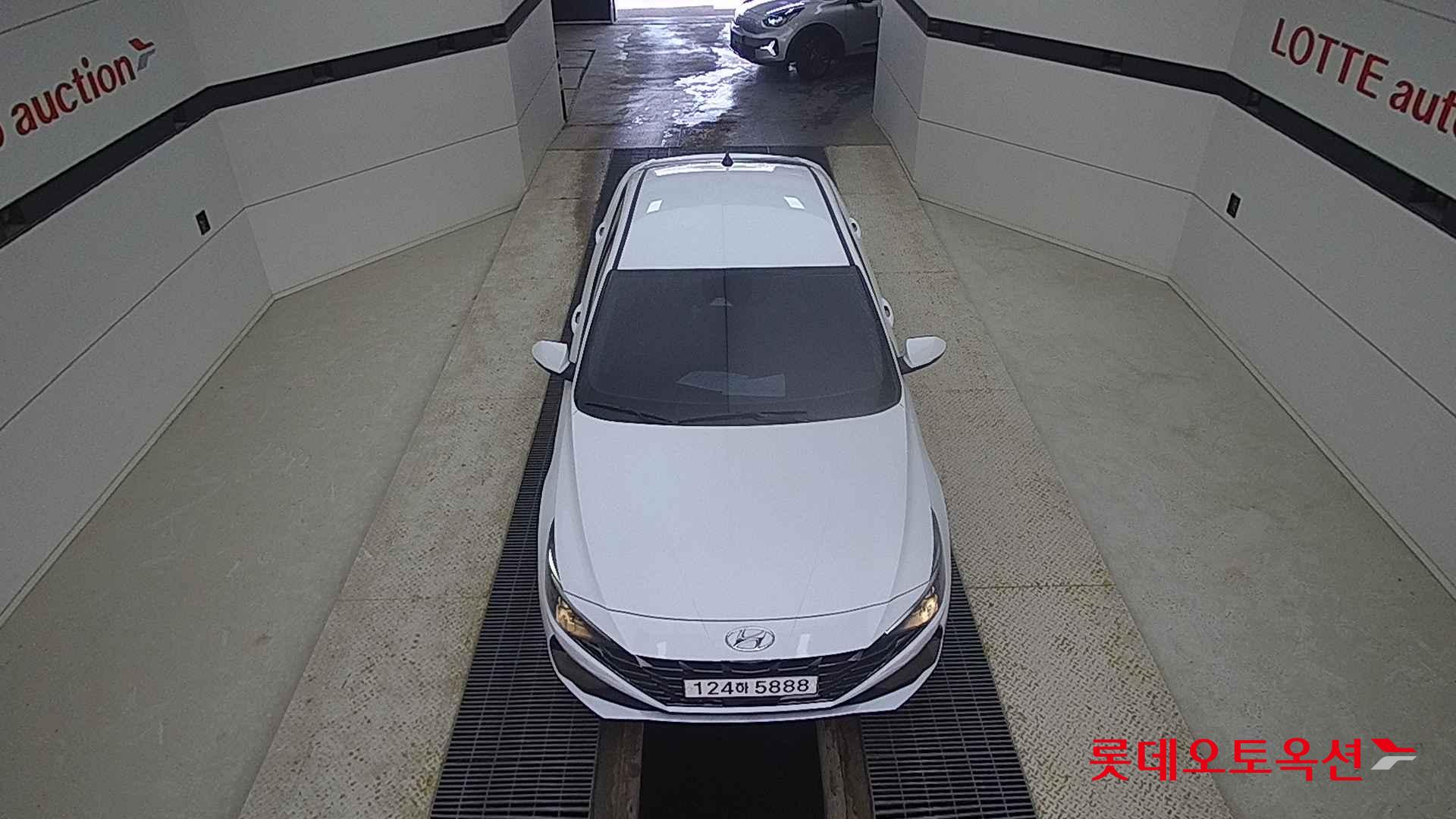 Hyundai Avante id 2703973 из Кореи 25