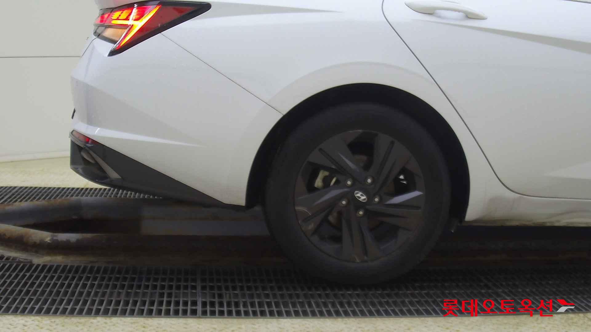 Hyundai Avante id 2708649 из Кореи 24