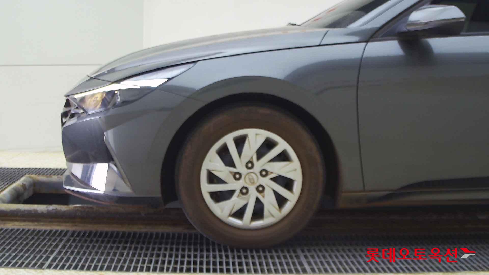 Hyundai Avante id 2708598 из Кореи 21