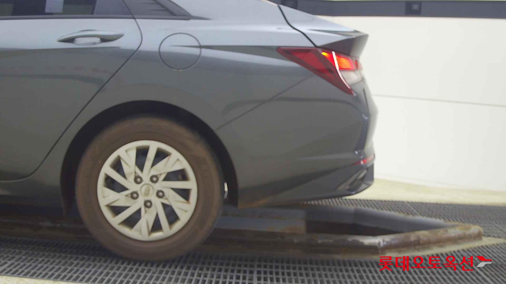 Hyundai Avante id 2708598 из Кореи 22