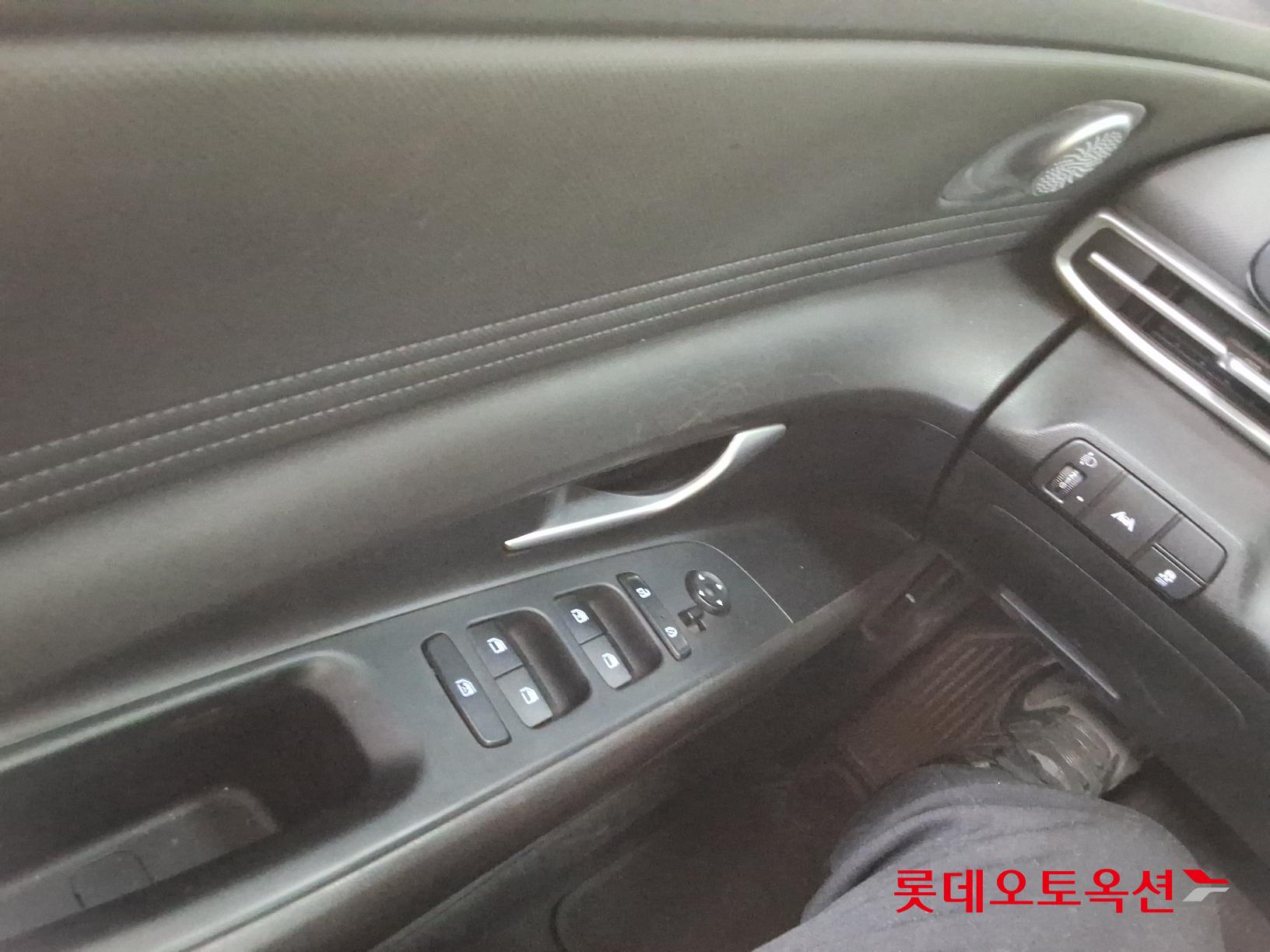 Hyundai Avante id 2708598 из Кореи 28