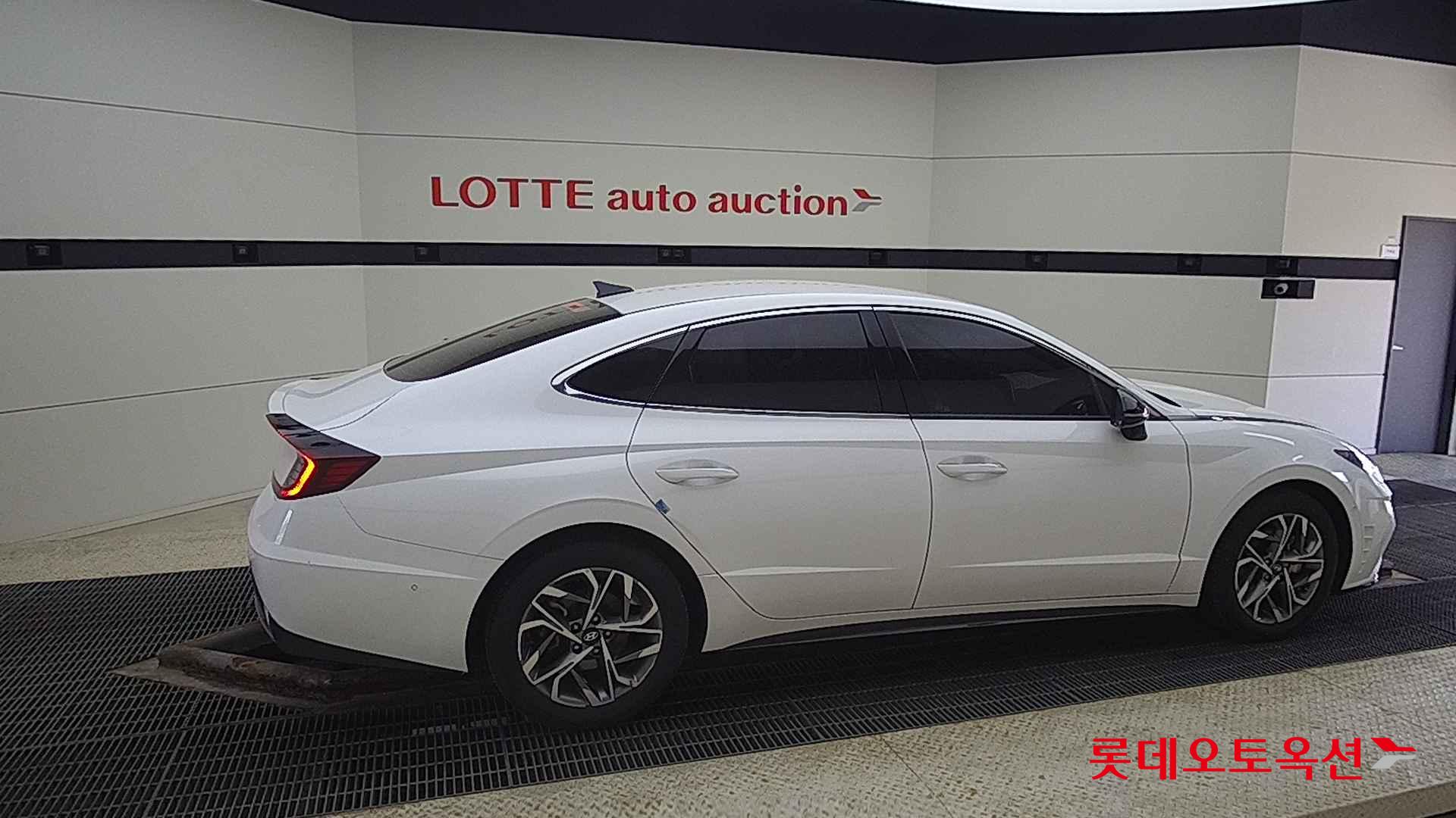 Hyundai Sonata id 2698361 из Кореи 18
