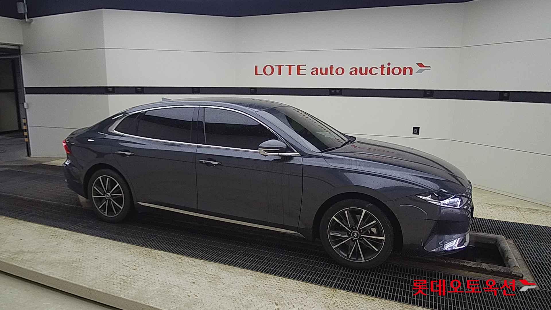 Hyundai Grandeur id 2708651 из Кореи 17