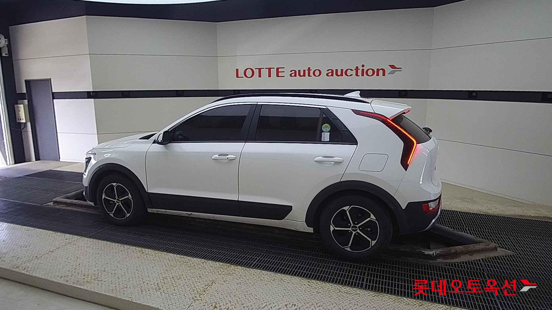 Kia Niro Hybrid id 2698447 из Кореи 11