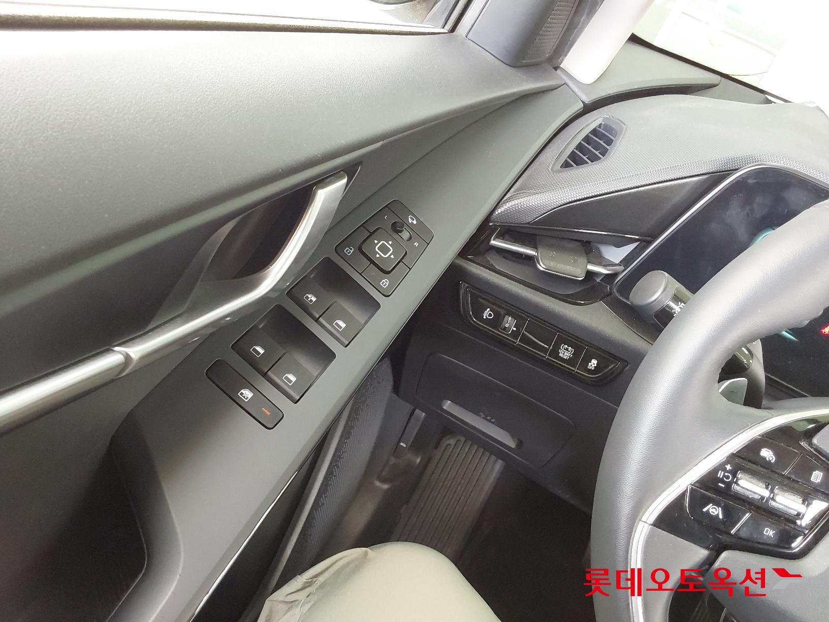 Kia Niro Hybrid id 2698447 из Кореи 28