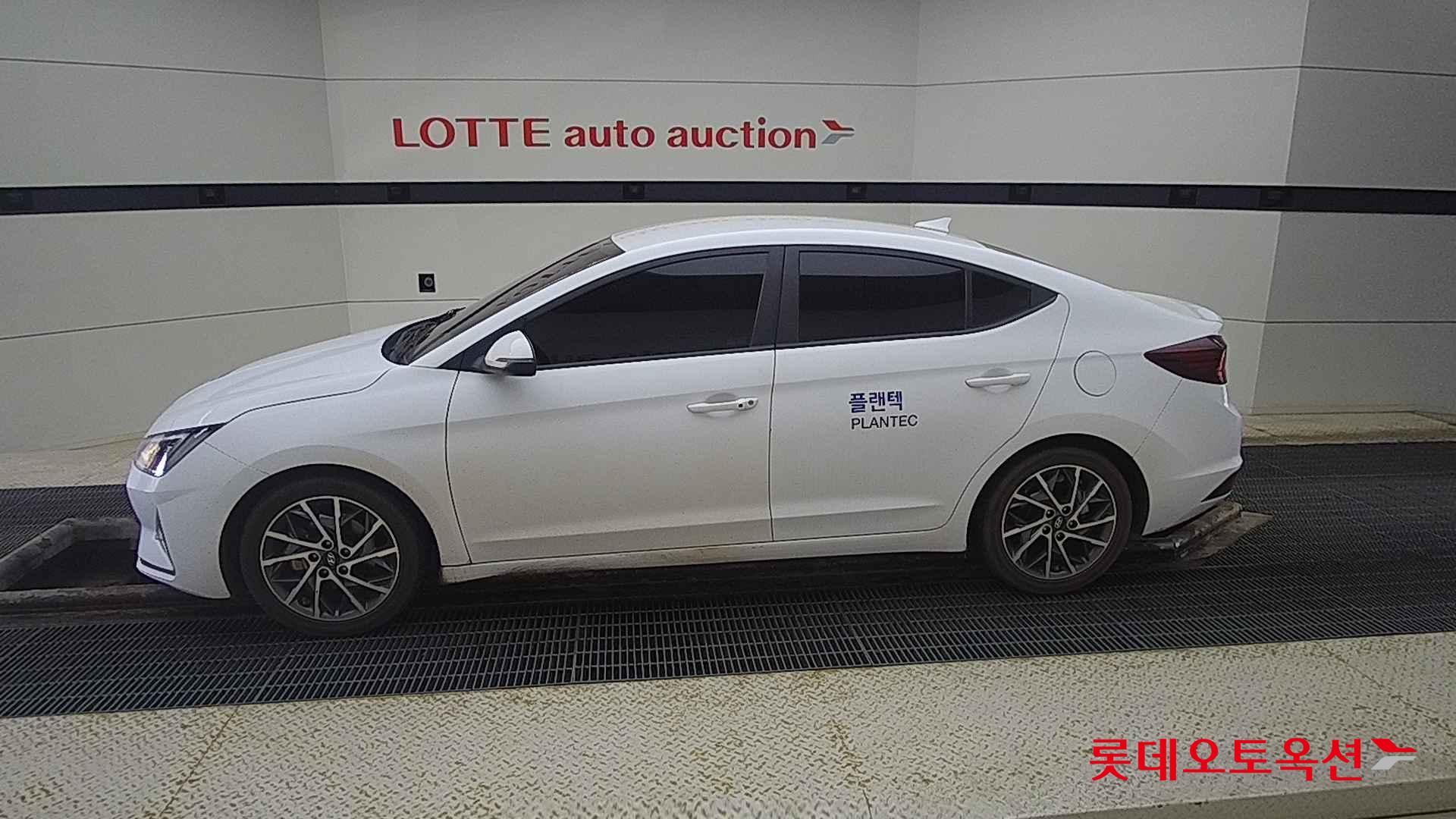 Hyundai Avante id 2698386 из Кореи 7