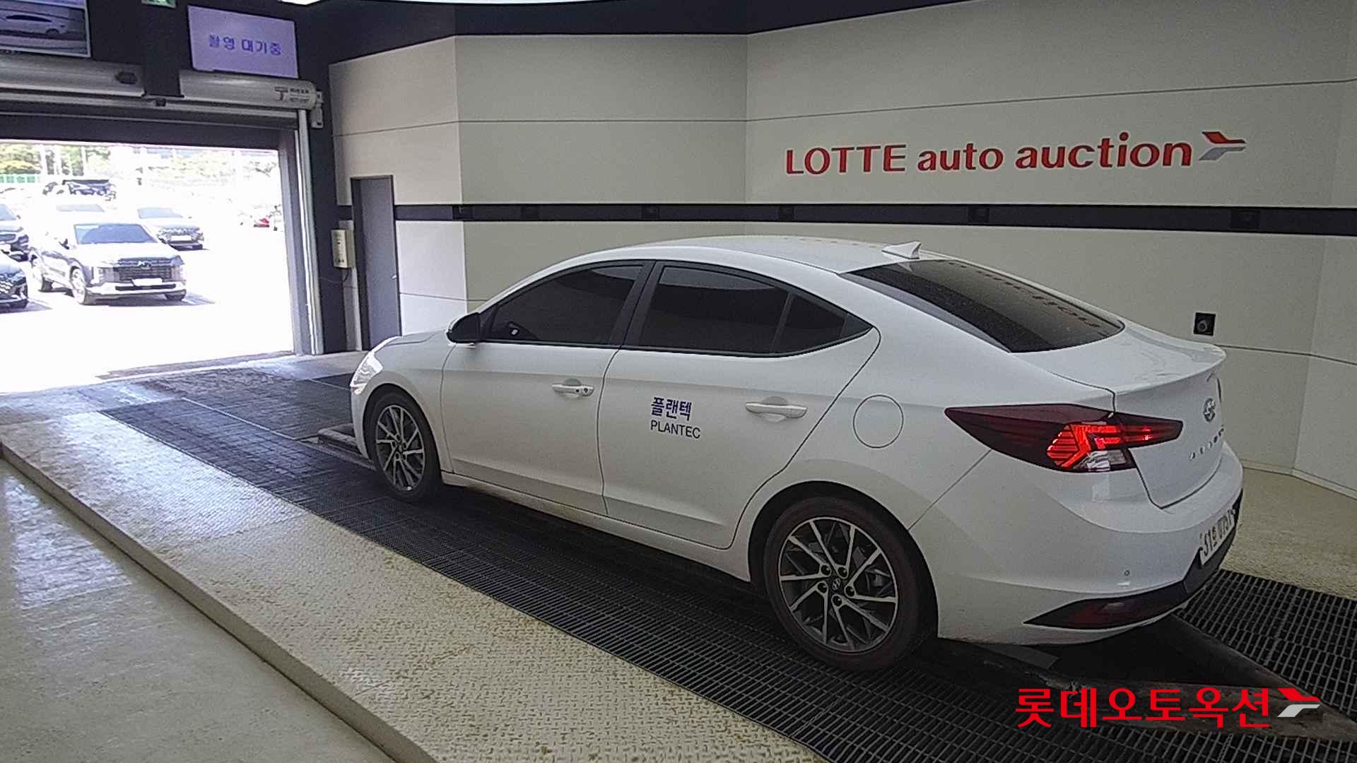 Hyundai Avante id 2698386 из Кореи 10