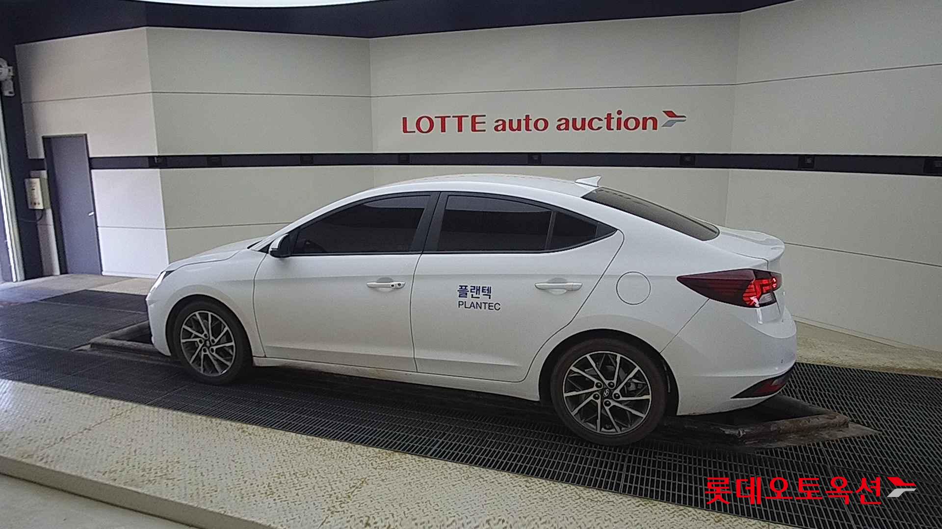Hyundai Avante id 2698386 из Кореи 11