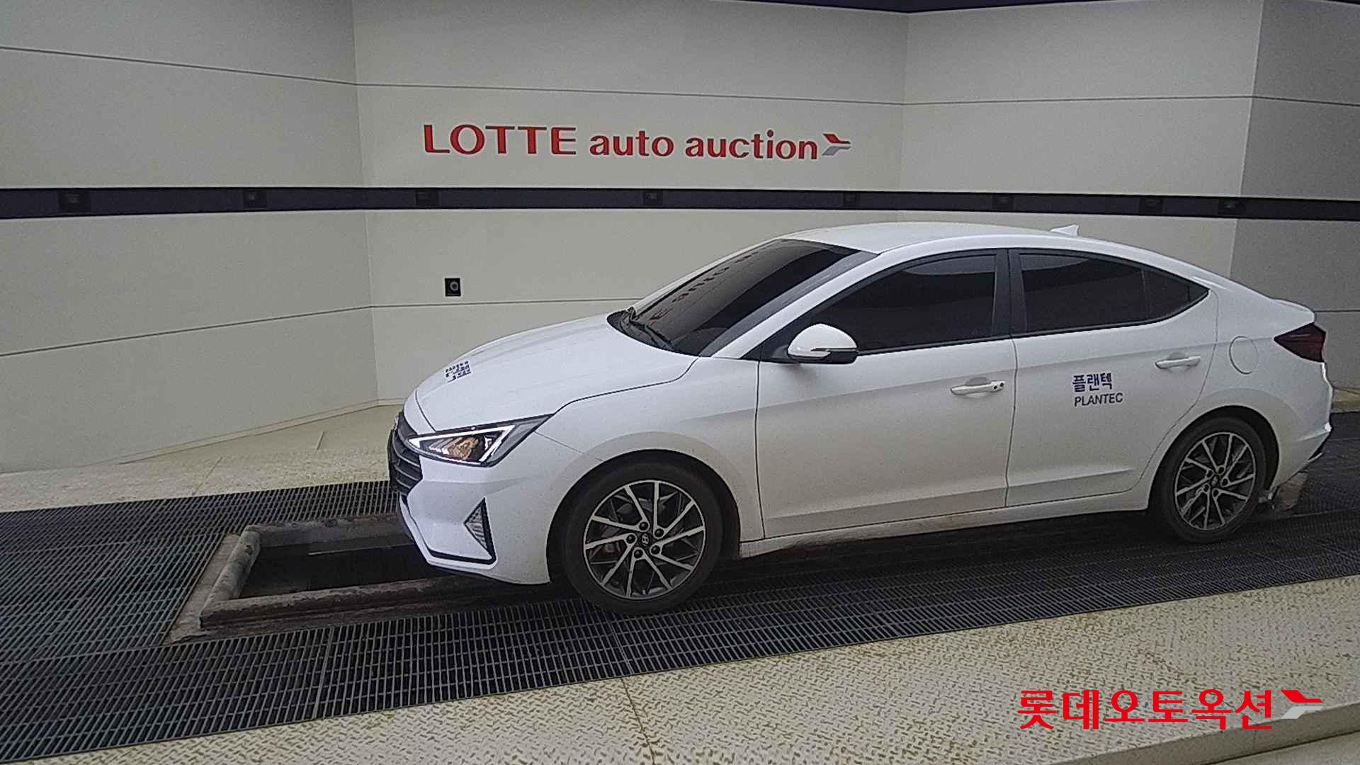 Hyundai Avante id 2698386 из Кореи 12