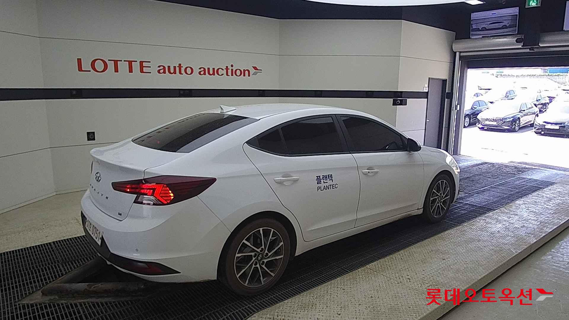 Hyundai Avante id 2698386 из Кореи 19