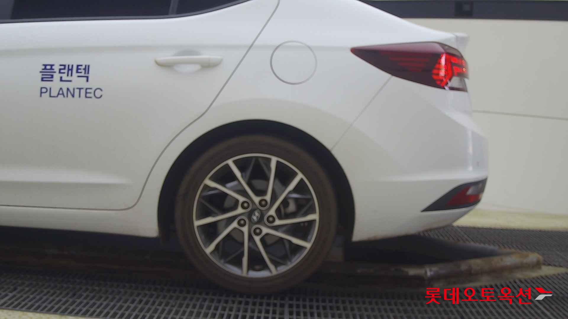 Hyundai Avante id 2698386 из Кореи 22