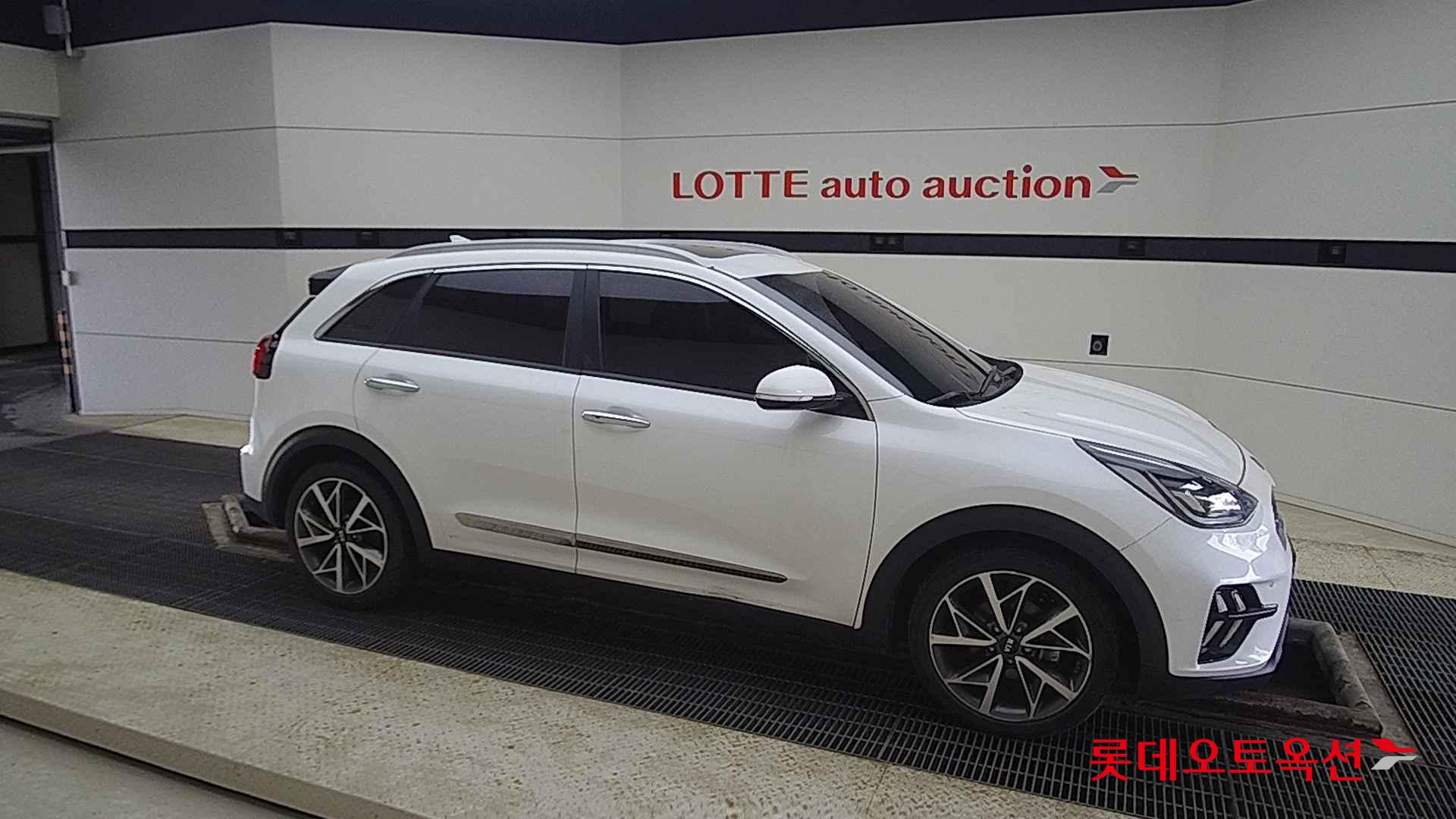 Kia Niro Hybrid id 2704072 из Кореи 17