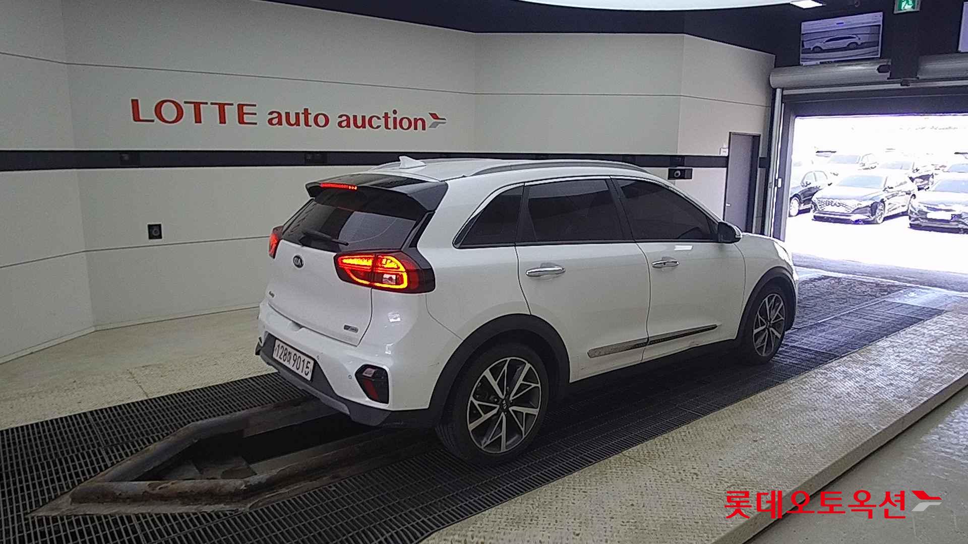 Kia Niro Hybrid id 2704072 из Кореи 19