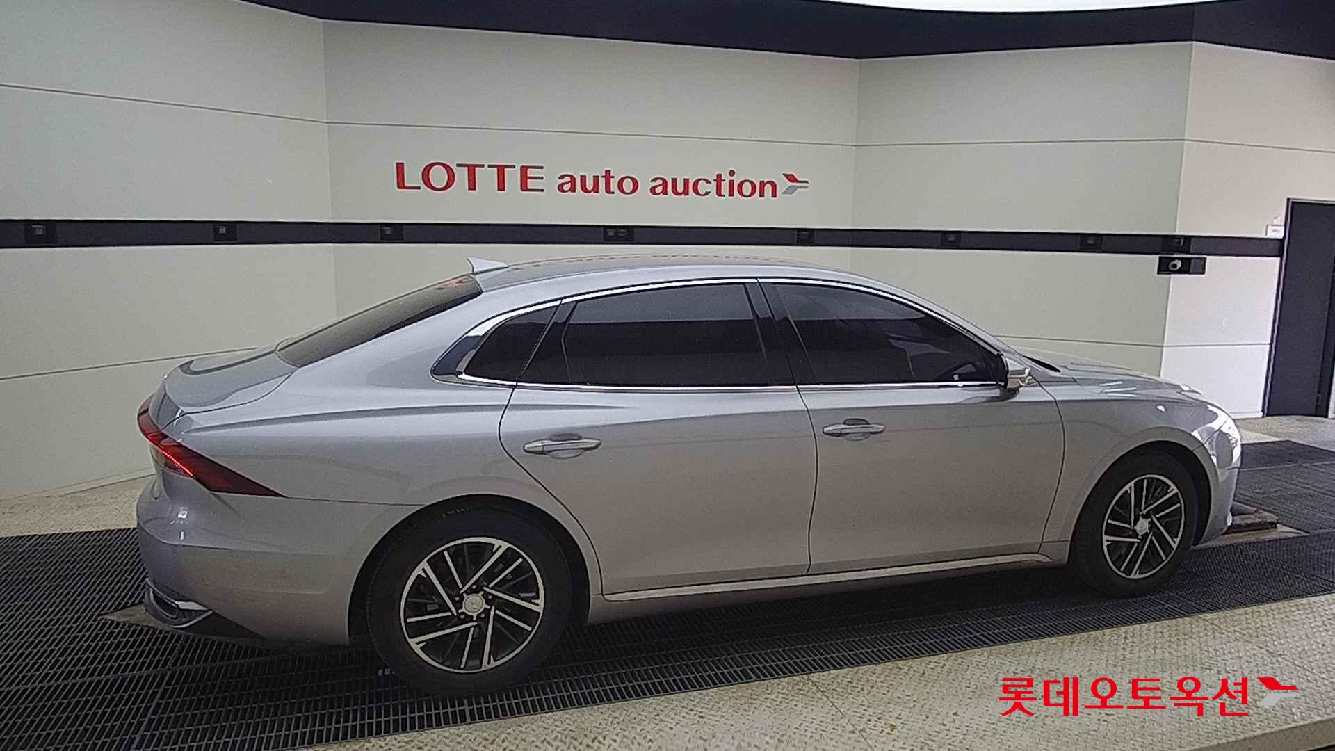 Hyundai Grandeur id 2703965 из Кореи 18
