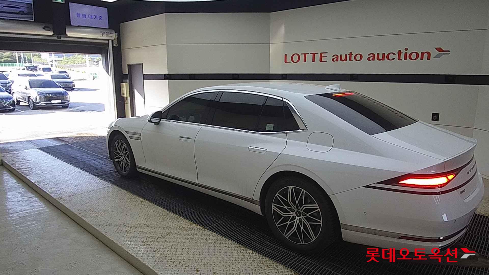 Hyundai G90 id 2663176 из Кореи 10