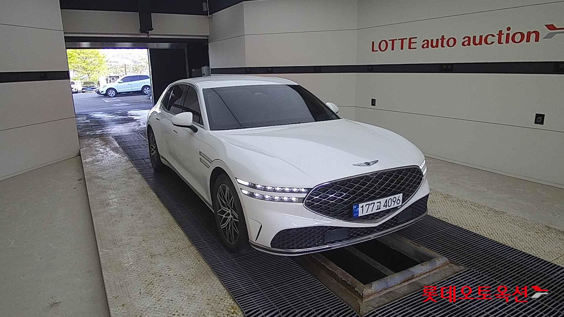 Hyundai G90 id 2663176 из Кореи 15