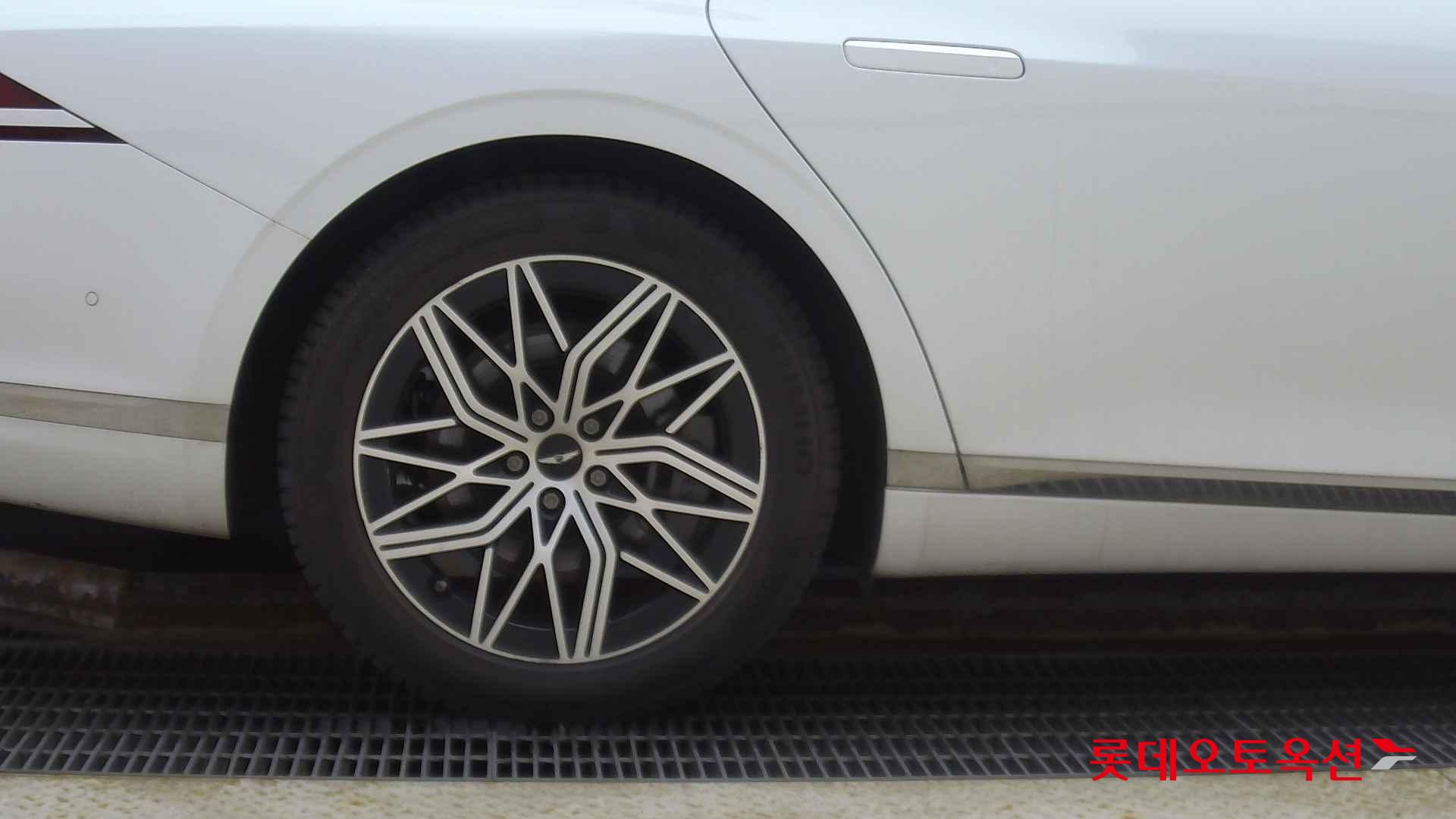 Hyundai G90 id 2663176 из Кореи 24