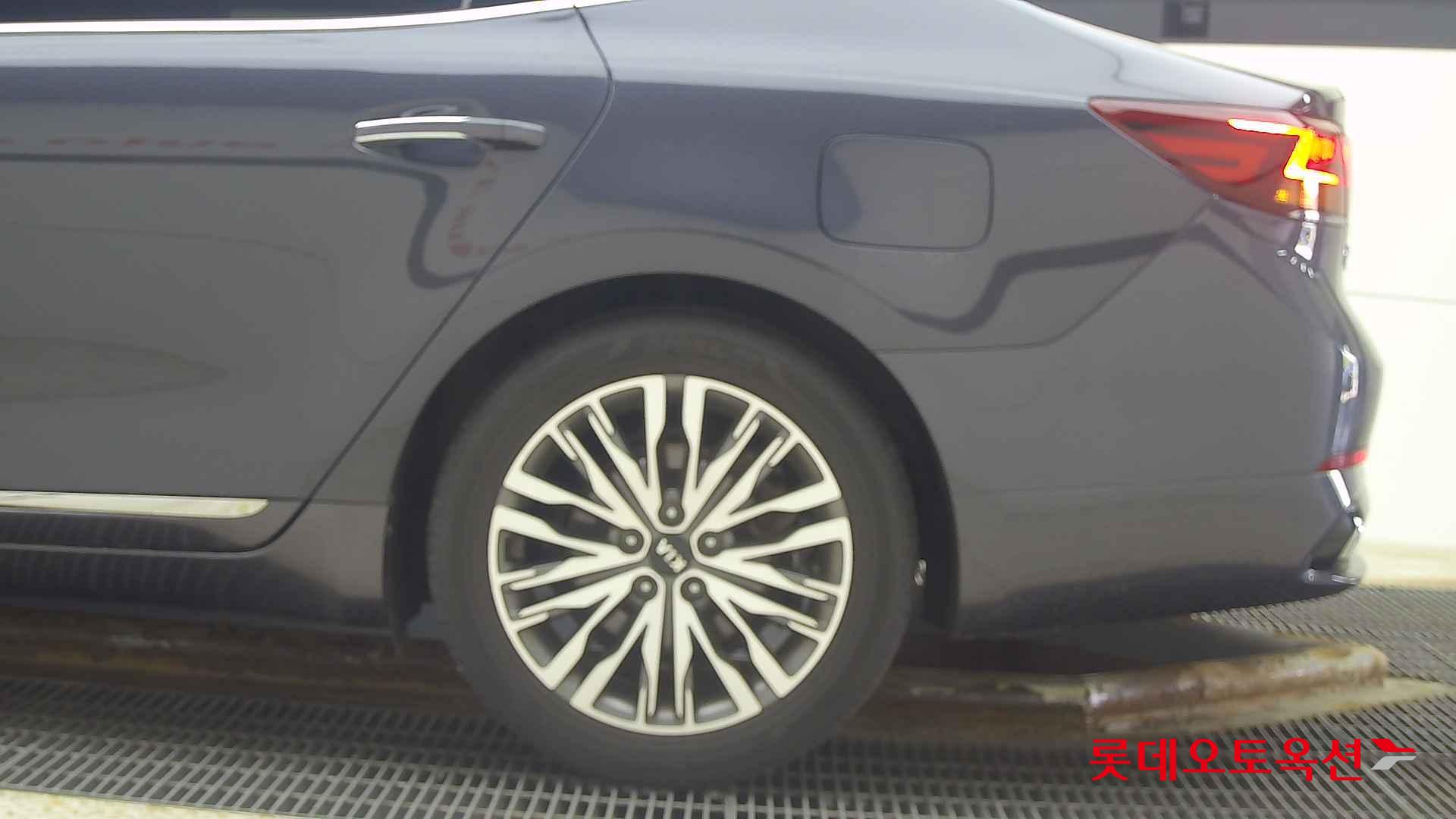 Kia K7 id 2658066 из Кореи 22