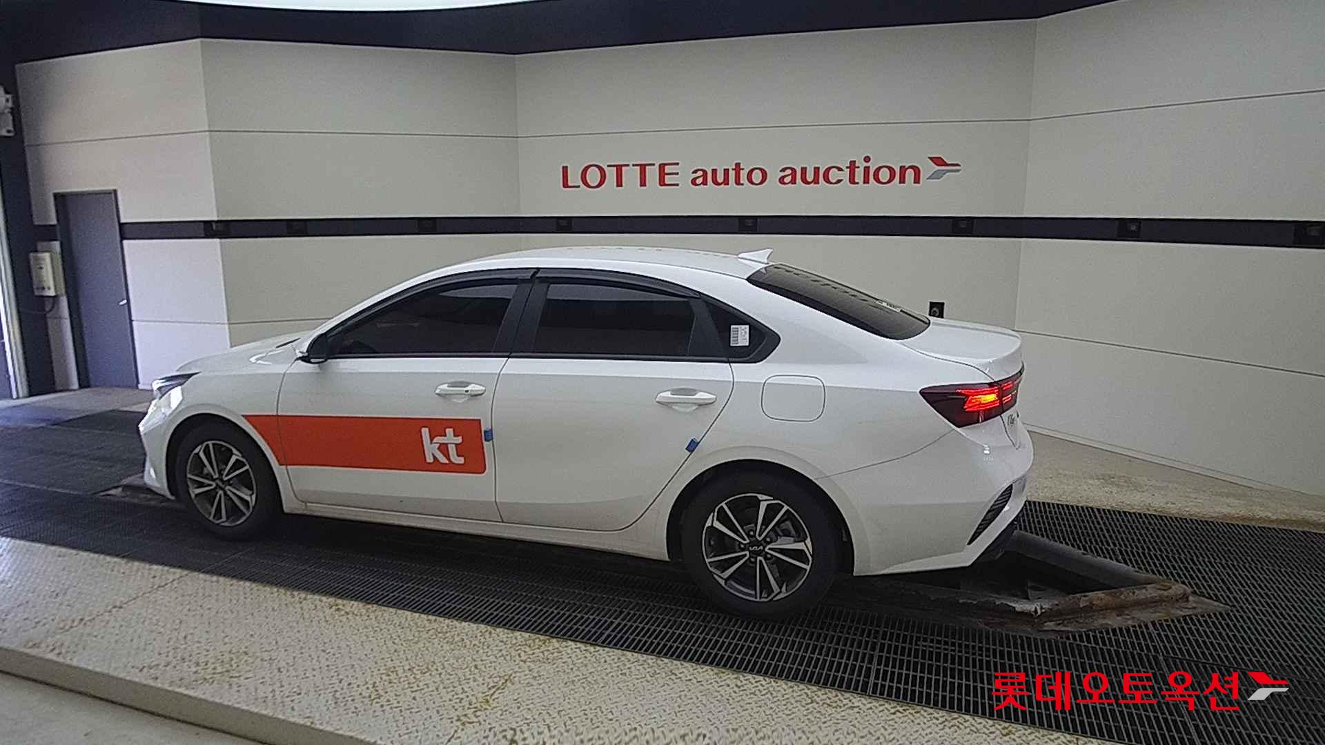 Kia K3 id 2658110 из Кореи 11