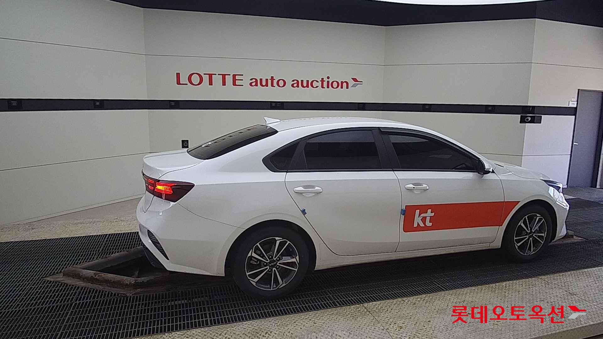 Kia K3 id 2658110 из Кореи 18