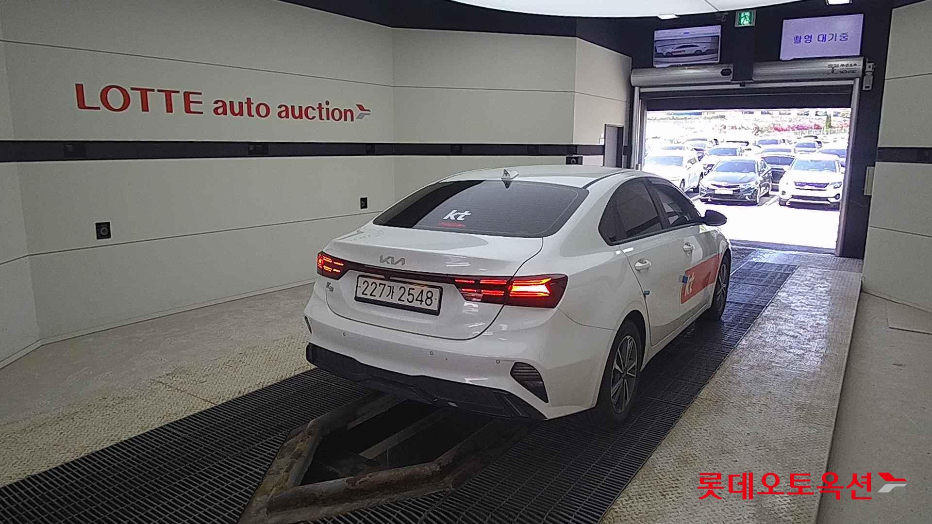 Kia K3 id 2658110 из Кореи 20