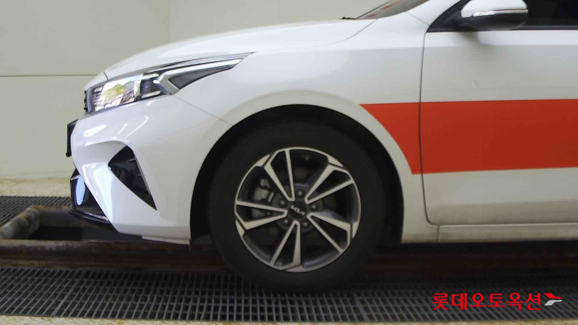 Kia K3 id 2658110 из Кореи 21