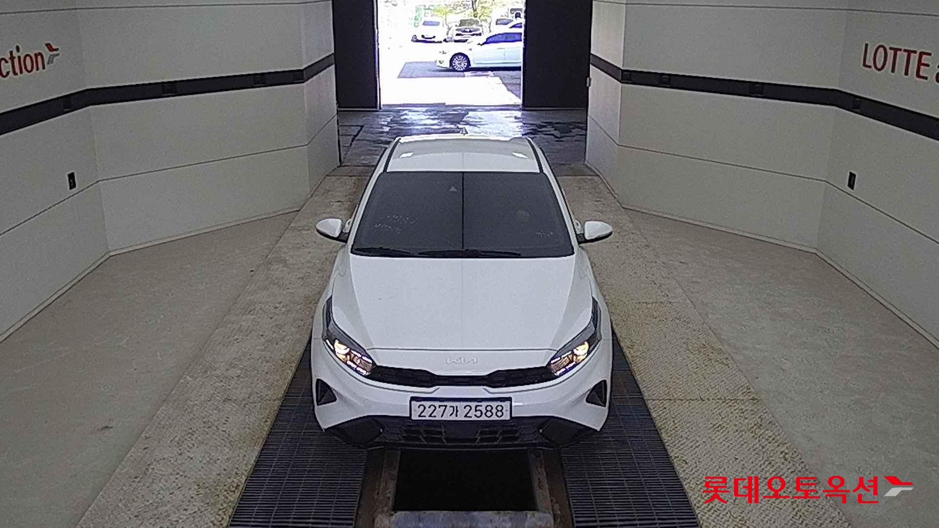 Kia K3 id 2658096 из Кореи 8