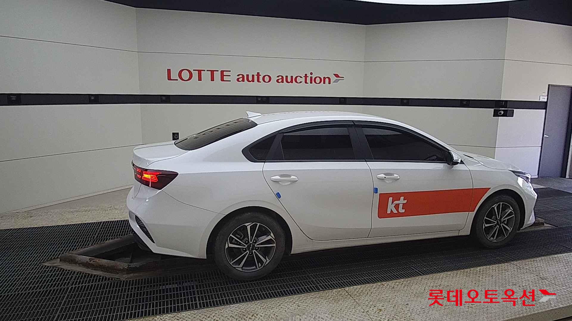 Kia K3 id 2658096 из Кореи 18