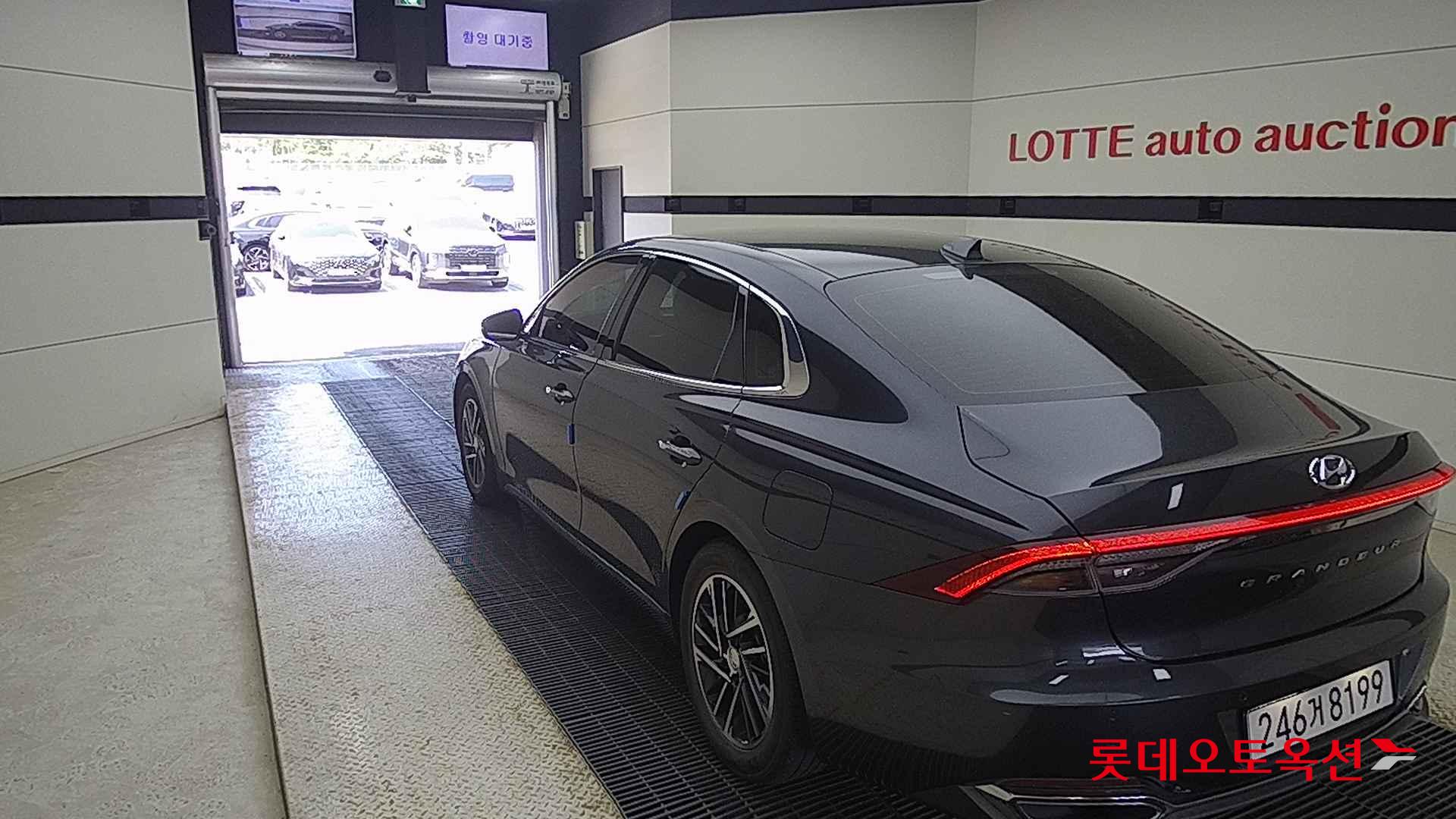 Hyundai Grandeur id 2684460 из Кореи 9